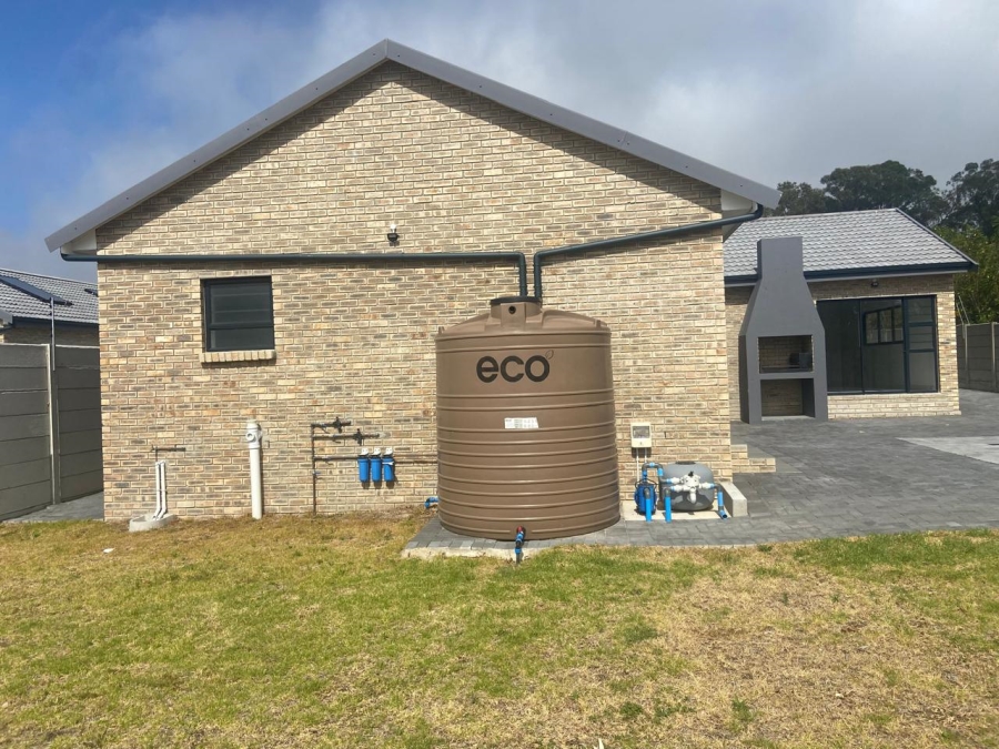 4 Bedroom Property for Sale in Brymore Eastern Cape